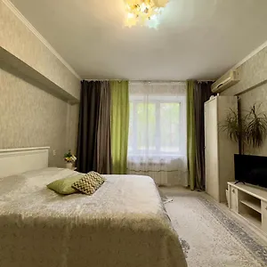  Апартаменты уютная в центре Казахстан